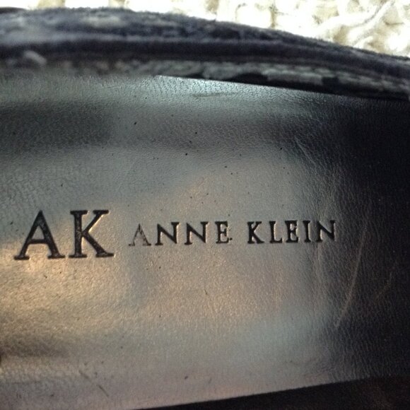 Anne Klein Patented Leather "7" Houndstooth pattern, Whimsigoth, Steampunk Chic - Picture 4 of 6